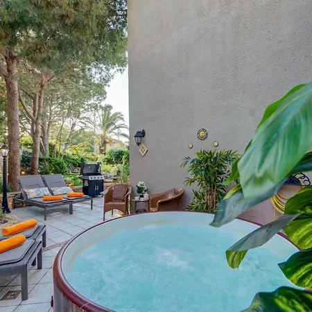 Vilă Luxury 5br With Jacuzzi, Garden & Dining Is-Swieqi