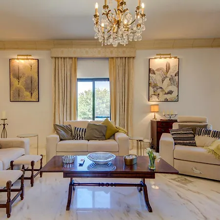 Luxury 5br With Jacuzzi, Garden & Dining Villa Is-Swieqi