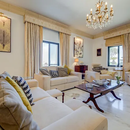 Luxury 5br With Jacuzzi, Garden & Dining Is-Swieqi