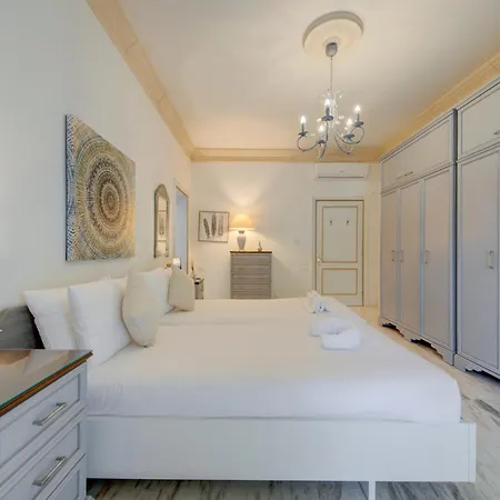 Villa Luxury 5br With Jacuzzi, Garden & Dining Is-Swieqi